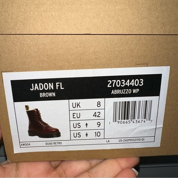 New Size 10 Dr. Martens Jadon Abruzzo Faux Fur-lined Lug-sole Combat Boot - Picture 7 of 7